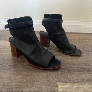 Vince Jane Leather Peep-Toe Bootie Suede Trim 2.8" Heel Size 8